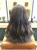 アッシュブラウン