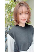 【shige】ホワイトグレージュコンマヘアネビージュボブウルフ
