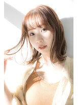 リノナ(Linona)&nbsp;ミストバング くびれヘア　カーキアッシュ【LINONA 藤田　公貴】