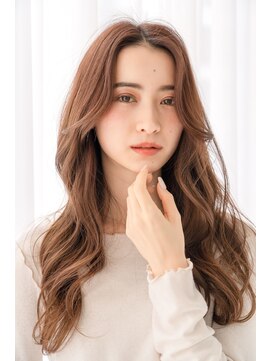 クロエ 中野(Cloe) 韓国風くびれレイヤー