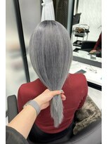 リア 大阪梅田(Ria)&nbsp;～シルバーカラー～　【Ria 大阪 梅田】