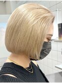 ミルクティーベージュ[新宿駅/フェミニン/モード/ダークアッシュ