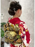 振袖ヘアアレンジタイトシニヨン