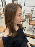 ・明るめベージュ×大人ミディアム