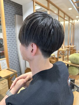 クラップス 京急富岡(CLAPS) センターパートメンズマッシュパーマニュアンスパーマ刈り上げ