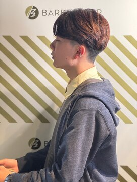 バーバーバー アカバネ(BARBER-BAR AKABANE) 清潔感を演出するマッシュショート×メンズカラー#2