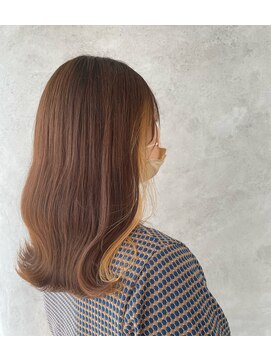 ヘッドライト アカデミー 渋谷店(HEADLIGHT ACADEMY) インナーカラー×くびれミディアム