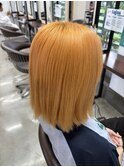 ペールオレンジ