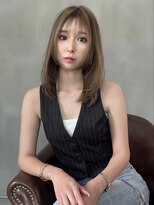 ロンド ラマ 岐阜(Lond bla-ma)&nbsp;大人韓国レイヤー/顔周りレイヤー/ベージュ