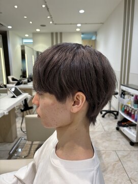 ケンジ 平塚 アネッタ(KENJE annetta) 短めマッシュウルフ