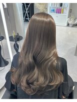 アルドーレフィエロ シンサイバシ(Ardore fiero shinsaibashi) オリーブベージュ/ブリーチなし【小山田繭】20代30代40代