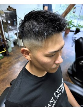 ヘア リーフ(Hair Leaf) ミドルフェード