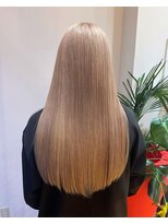 イオ(IO)&nbsp;ダメージレスミルクティーベージュ