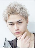 ホワイトブロンドスパイキーアップバング