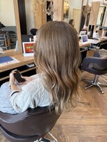 エルバイシオン(aile by sion)&nbsp;ホワイトベージュグラデーション