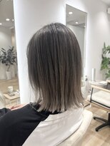 アッベリーレ(A'bbellire)&nbsp;グレージュエアタッチバレイヤージュ