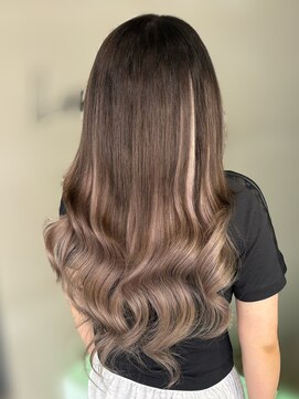 ラニシス ヘアー(Lanisis Hair) プルエクステでデザイン！！！