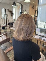 ビズヘアー グランバース(bisou hair grandbase)&nbsp;ハイトーンカラー／ベージュ／透明感カラー