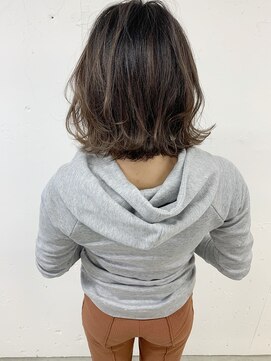 リヴ オオサカ(LIV OSAKA) 【 LIV OSAKA 】アッシュグレー_グラデーション