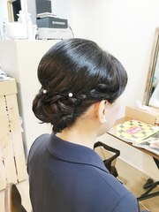 ミディアムシニヨンアレンジ【ヘアアレンジ  立川/立川南/袴】