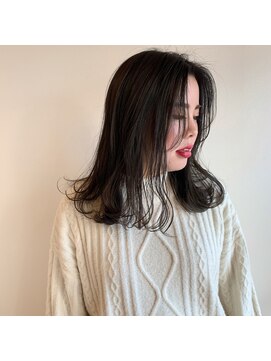 ツイギー 宮西店(TWiGGY) ダークトーンなブルージュ