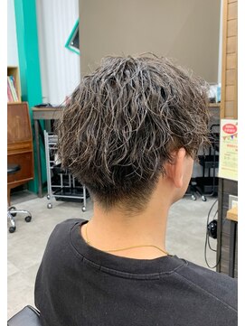 ブッディ(BDY) 波打つ仕上がり☆ツイストスパイラルパーマ