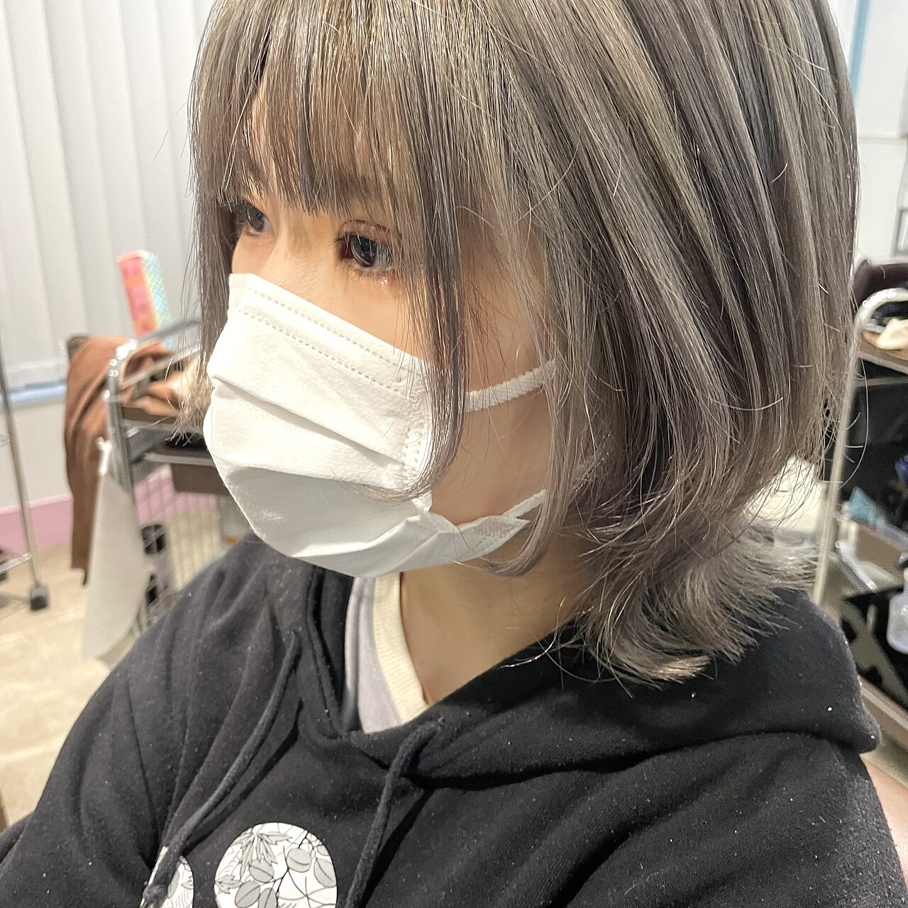 ☆ウルフカット、ウルフボブ、シルバーアッシュ☆10代20代30代 ☆ウルフカット、ウルフボブ、シルバーアッシュ☆10代20代30代