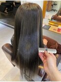 サラサラ暗めアッシュカラー