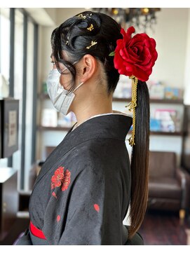 イグルー(igloo) 卒業式ヘアアレンジ　デザインミドルポニー