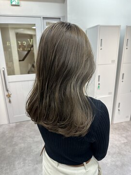 ヴェルダ 池袋店(verda) ブリーチなしダブルカラー　オリーブグレージュ