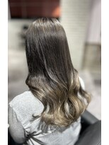 リーオオサカ(Lee Osaka) デザインカラー×グラデーションカラー/かれん