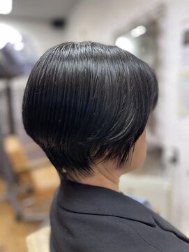 ラヴィアンローズ(La vie en rose) ショートボブ