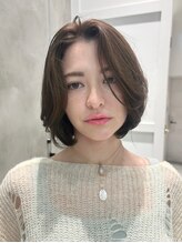 アルティファータ(artifata)&nbsp;ボブ 顔周りレイヤー  オリーブベージュ ブリーチなしカラー