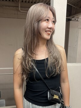 イル(iru) ロングレイヤー　ミルクティーベージュ