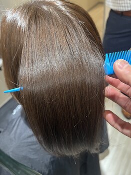 ウィズ(~with)の写真/大人の落ち着いた隠れ家サロン*温もりのある空間で、歴20年のスタイリストが一人ひとりに寄り添います。