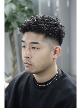 マーズ(MARS) 極道パーマ×フェード/20代30代40代/ショートパーマ