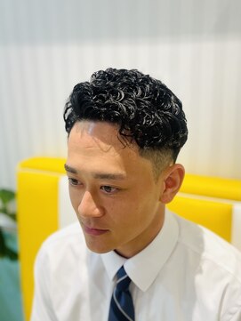 【ラフ×パーマ】［東中野］［落合］［バーバー］