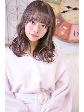 メイズ(MAZE) ゆるやかウェーブのセミロング【メイズ東中野・鍛原志行】