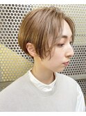 アッシュベージュ/ハイトーンショート/海外風
