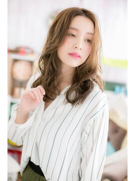 ミック 日暮里店(miq) アンニュイ顔…カーキグレージュ艶カラー大人センターパートb1