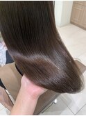 マロンベージュ