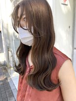 インビテーション(invitation) ラベンダーアッシュ・艶カラー・センター前髪