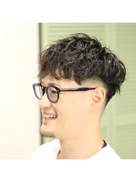 ニューオールド 三軒茶屋(NEW OLD) フェード×ツイストスパイラルパーマ