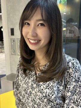 シティ(CITY) アッシュベージュカラー×ザクザクレイヤーカット【CHICA】