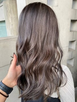 リバレッジ 広尾(Leverage) シルバーアッシュハイライトカラー:Mao Shibasaki