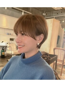 髪質改善と縮毛矯正の専門店 サンティエ(scintiller) 大人綺麗な小顔襟足スッキリショートボブ　30代40代50代