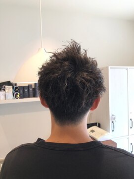 リム(RiM) メンズウェーブヘア/ツイストスパイラル/ニュアンスパーマ