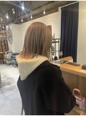 ホワイトベージュ
