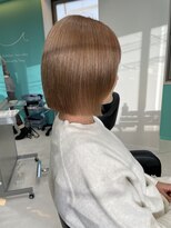 ユー イケブクロ(u Ikebukuro)&nbsp;ミルクティーベージュ/ボブ/切りっぱなし/ダブルカラー