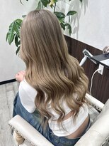 ベルヘアーデザイン 堺東(Belle hair Design)&nbsp;ハイトーン/外国人風/レイヤーカット/堺東